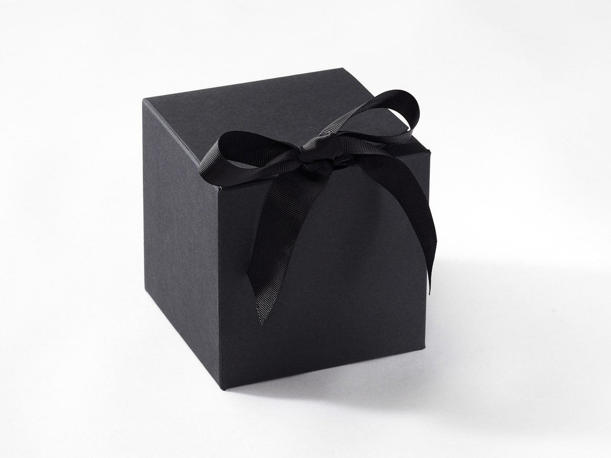 Sample Black Large Cube SoftBox with changeable ribbon