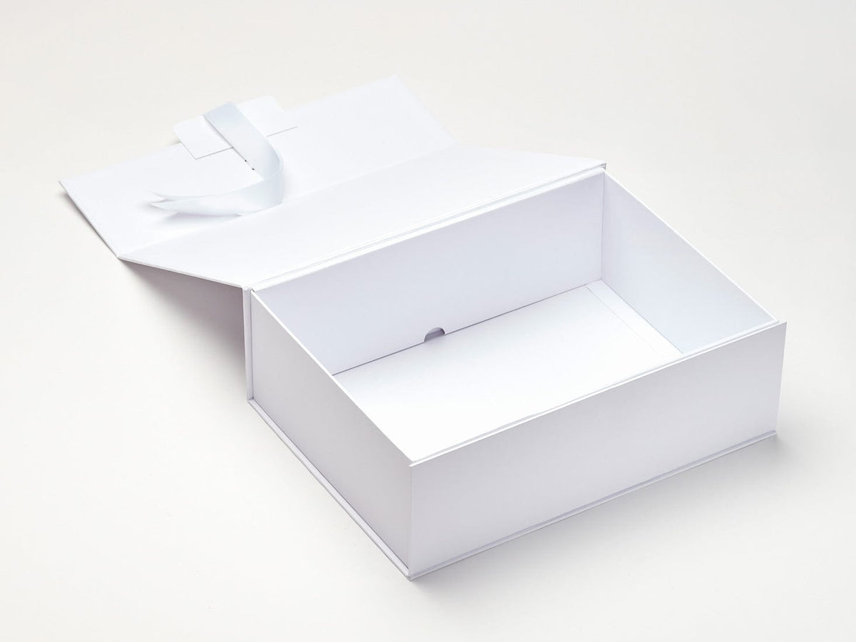 Sample White A4 Deep No Magnets Gift Box Assembled Open