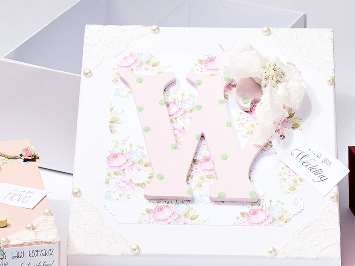 White Medium Lift Off Lid Gift Box with Hand Crafted Decoration