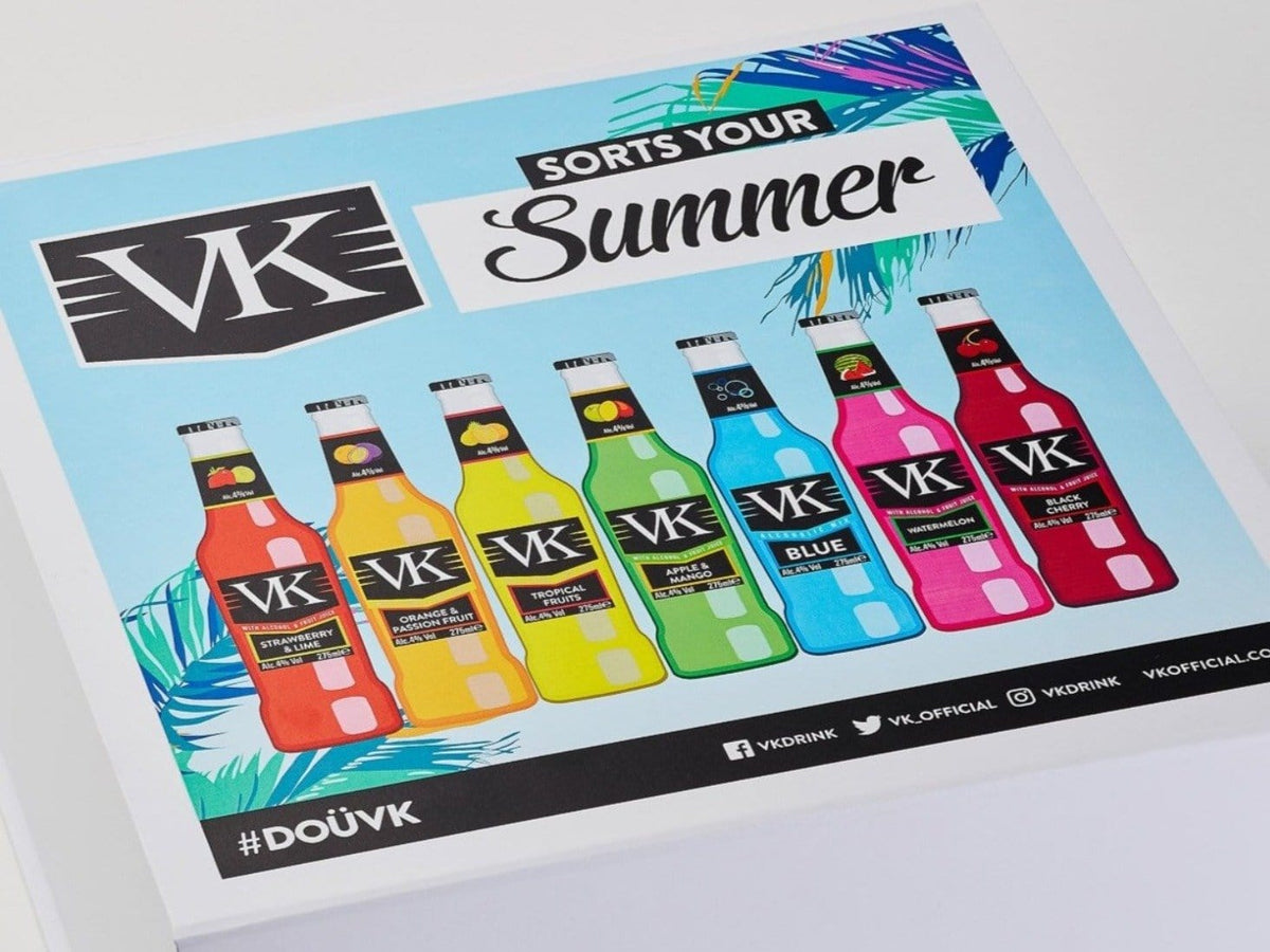 White Folding Gift Box Printed with Custom CMYK Digital Printed Design