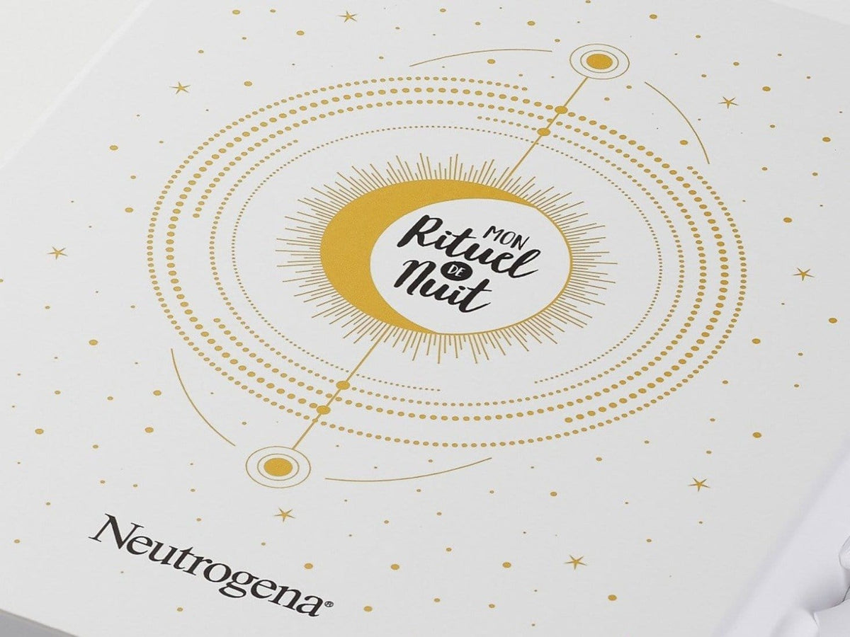 Custom CMYK Digital Print onto White Folding Gift Box